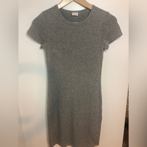 Wilfred Dresses & Skirts - Wilfred Free Size S knit dress